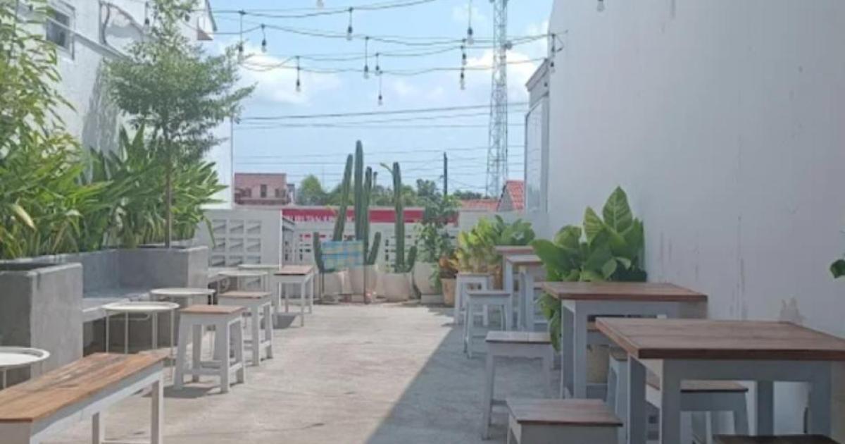 DIFISI COFFEE: Santai di Pinggir Pantai Cilacap